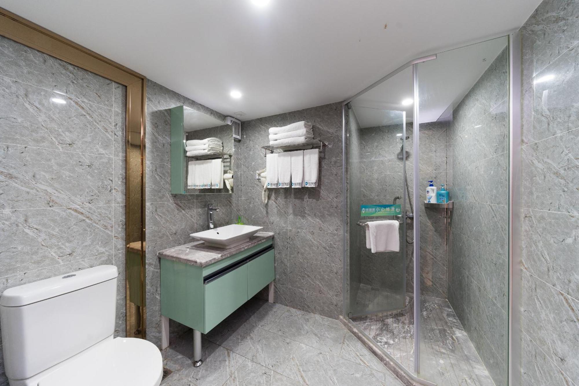 Waifiden Duplex Hotel Apartment Zhongyong Jinyu Branch-Free Shuttle Bus During The Canton Fair エクステリア 写真