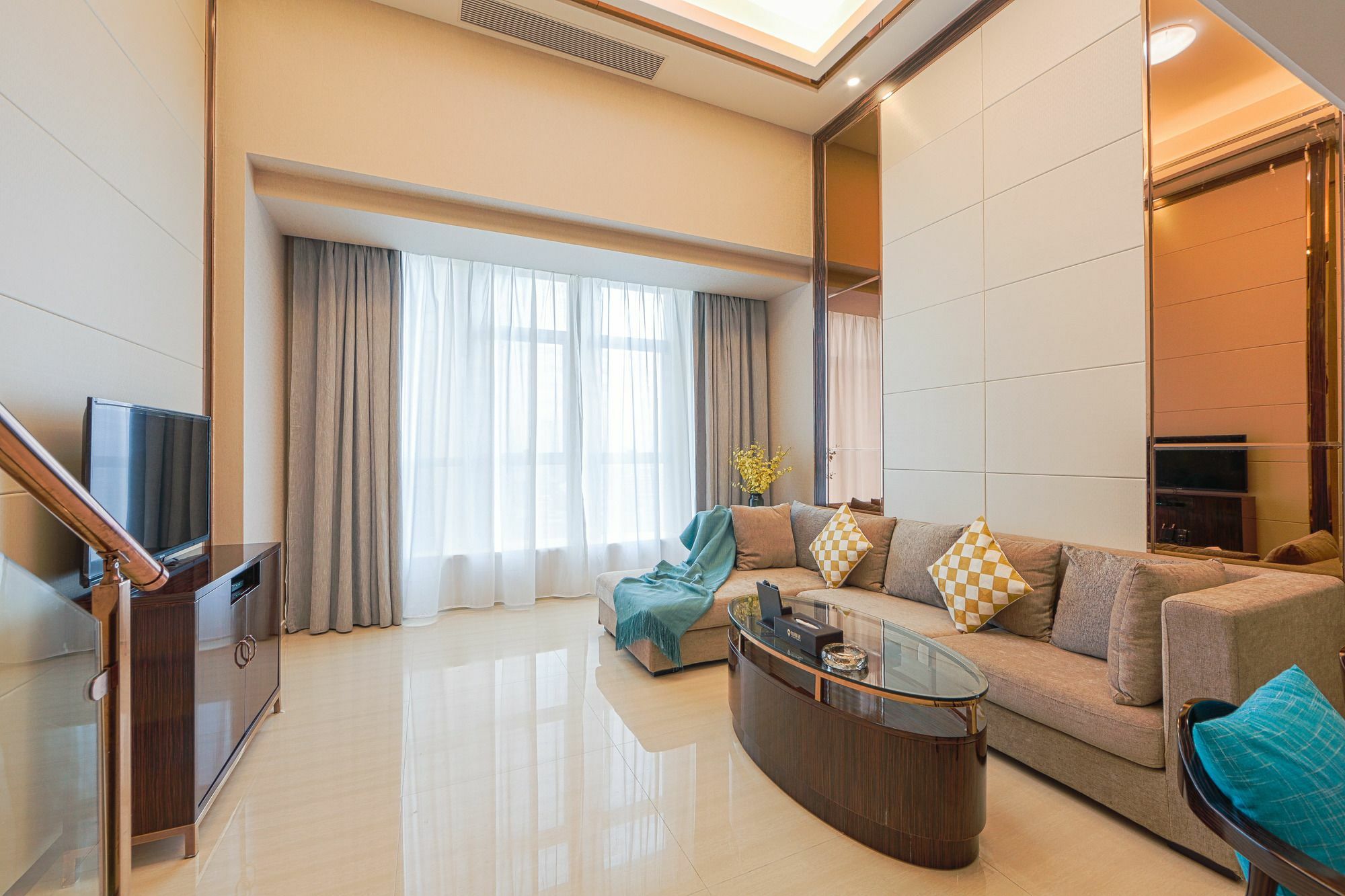 Waifiden Duplex Hotel Apartment Zhongyong Jinyu Branch-Free Shuttle Bus During The Canton Fair エクステリア 写真