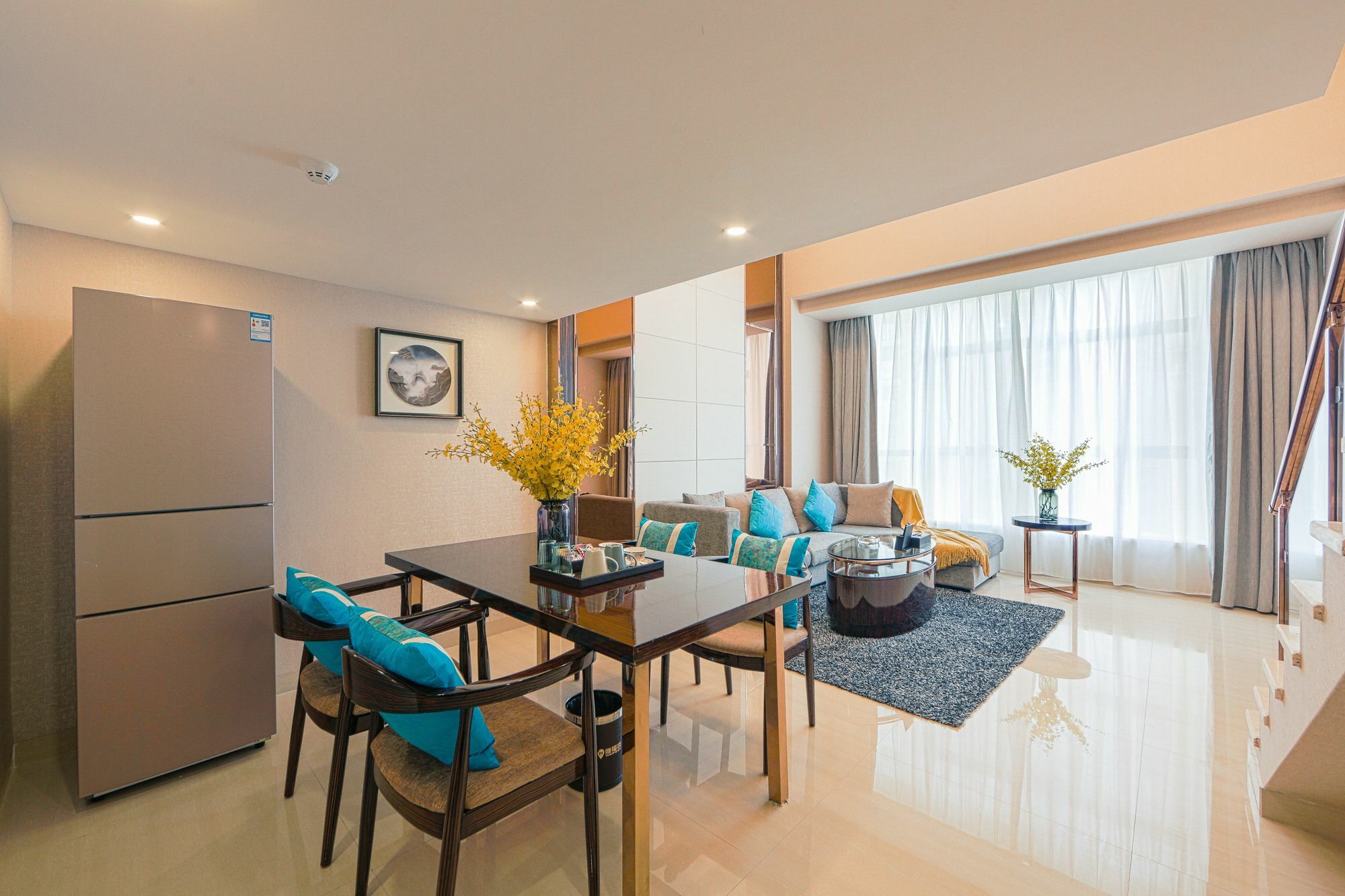 Waifiden Duplex Hotel Apartment Zhongyong Jinyu Branch-Free Shuttle Bus During The Canton Fair エクステリア 写真